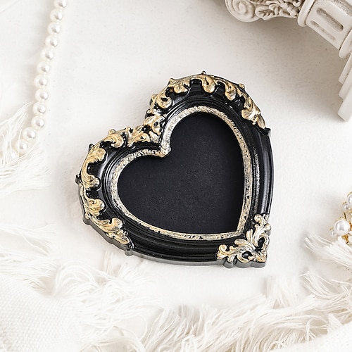 Vintage-Wanddekorrahmen aus schwarzem und goldenem Kunstharz, DIY-Hänge-Fotorahmen für die Wanddekoration zu Hause, Partys, Feste, Familienfotos und als Fotorequisite. Image