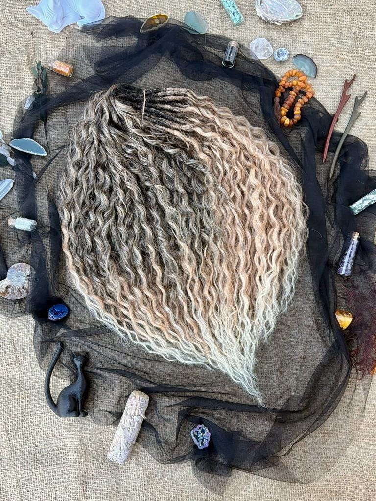 Dreadlock ricci, extension dreadlock ombre da castano a biondo da 60 cm, ciocche ondulate sintetiche riutilizzabili all'uncinetto, acconciatura boho p