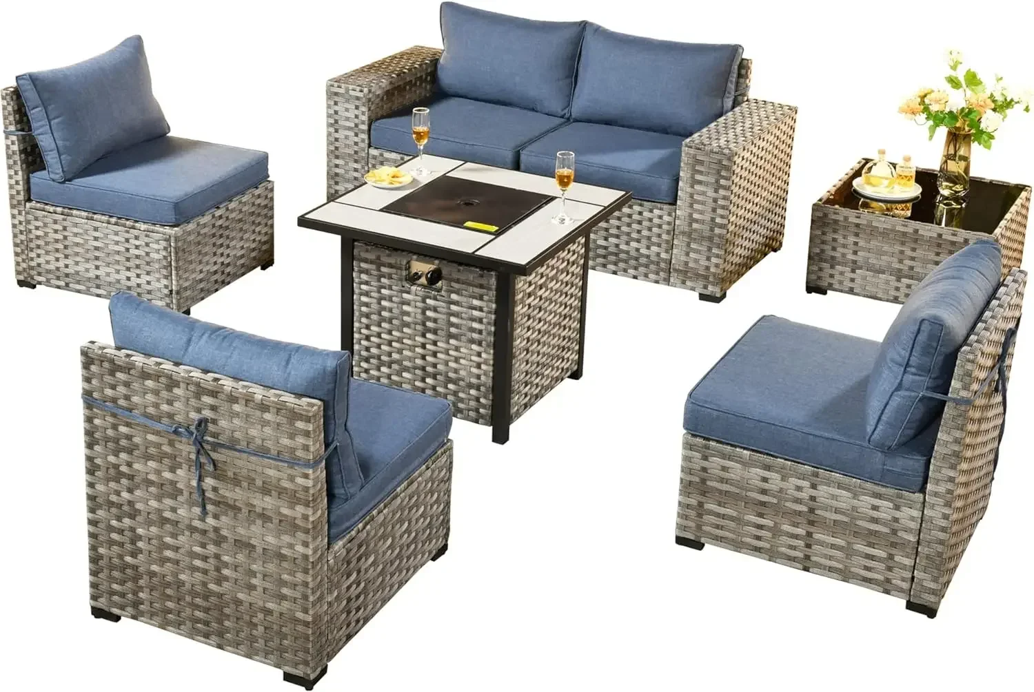 %a Terrassenmöbel-Set, PE-Rattan-Couch aus Korbgeflecht, Gesprächssets für den Außenbereich mit Propan-Feuerstellen-Tisch und Couchtisch