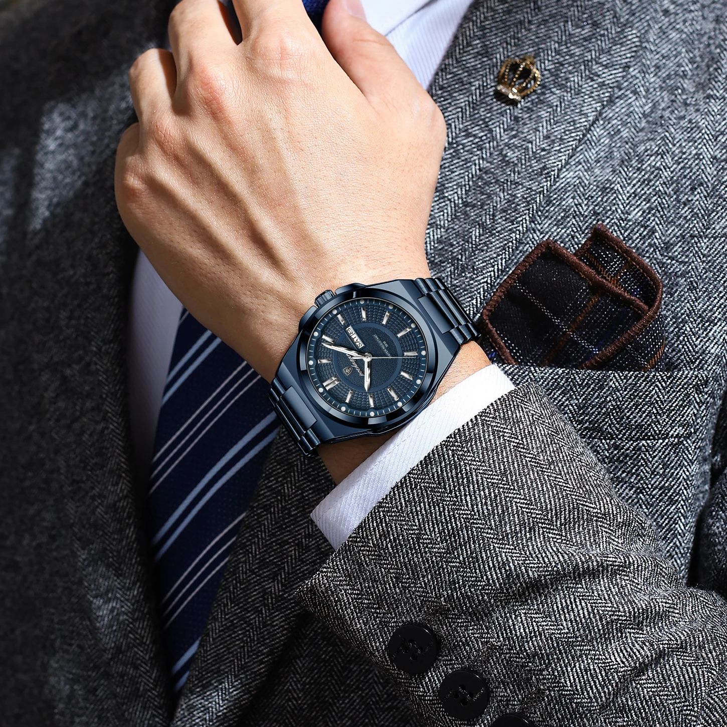 Men Luxury Stainless Steel Watch Waterproof Luminous Quartz Sports Wristwatch gold Grey