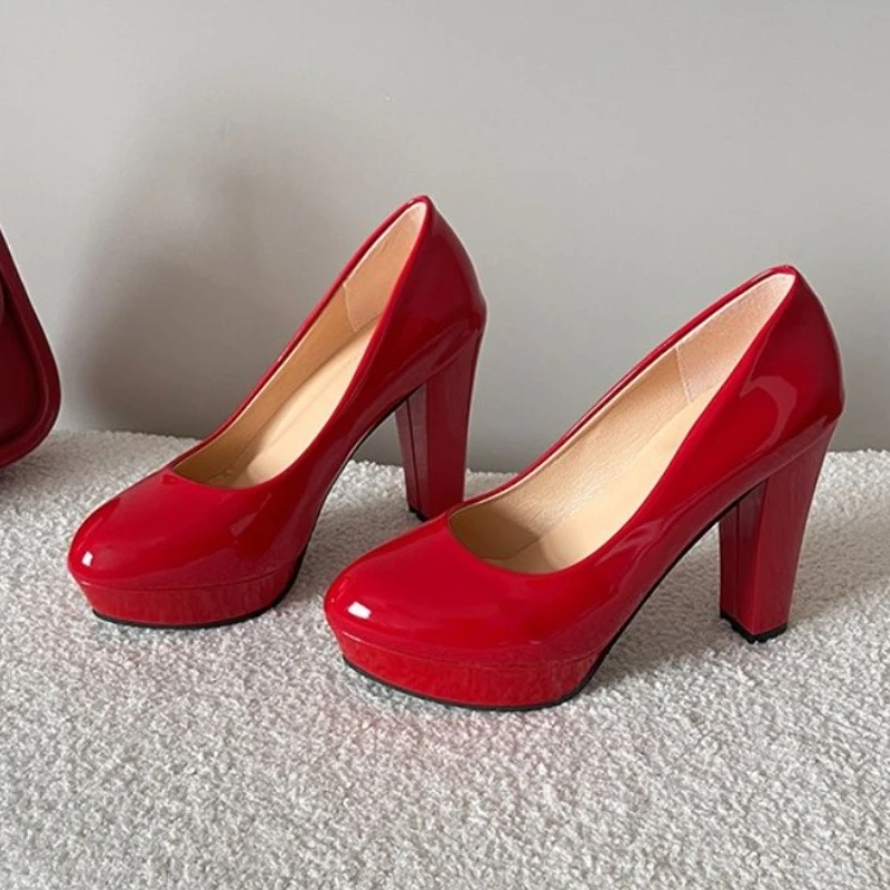 Neue High Heels Schuhe Frauen Weiß Hochzeit Schuhe Dicke High Heels Mode Party Pumpen Schuhe Schwarz Rot Große Größe 34-42