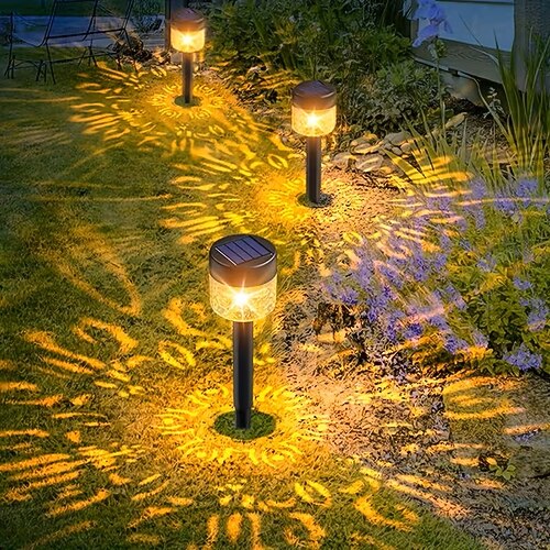 4 proiettori solari da giardino per uso esterno domestico, luci solari da giardino con spina, impermeabili, per decorazione di cortili e giardini, illuminazione per vialetti e prati esterni di ville.