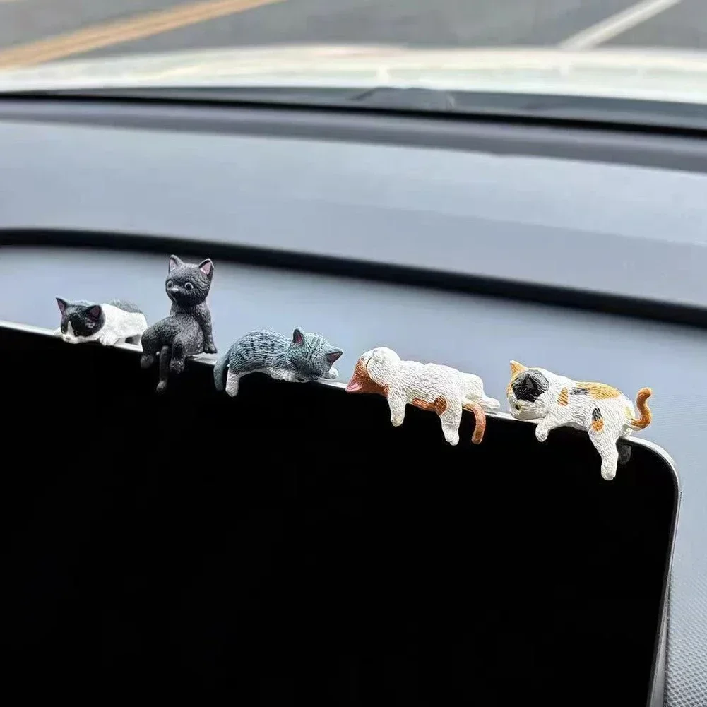 1 Stück Niedliche Cartoon-Katzen-Dekoration für Auto-Mittelkonsole, Navigator-Bildschirm, Schlafende Katze als Display-Deko, Liegende Katzen-Tierskulptur Image