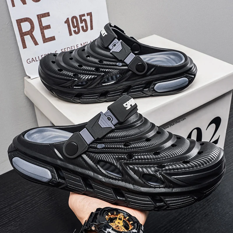 Flache Sandalen Herrenschuhe Neue Hausschuhe Herren Garten-Plateausandalen Sommer-Sandalen Herren-Sneaker Outdoor-Flip-Flops Haus-Clogs