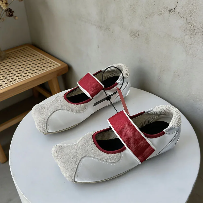 Damen Sneaker Sportliche Freizeitschuhe 2026 Neue Mode Flache Schuhe Loafer Mary Janes Schuhe Sommer Sandalen Atmungsaktive Bequeme Laufschuhe