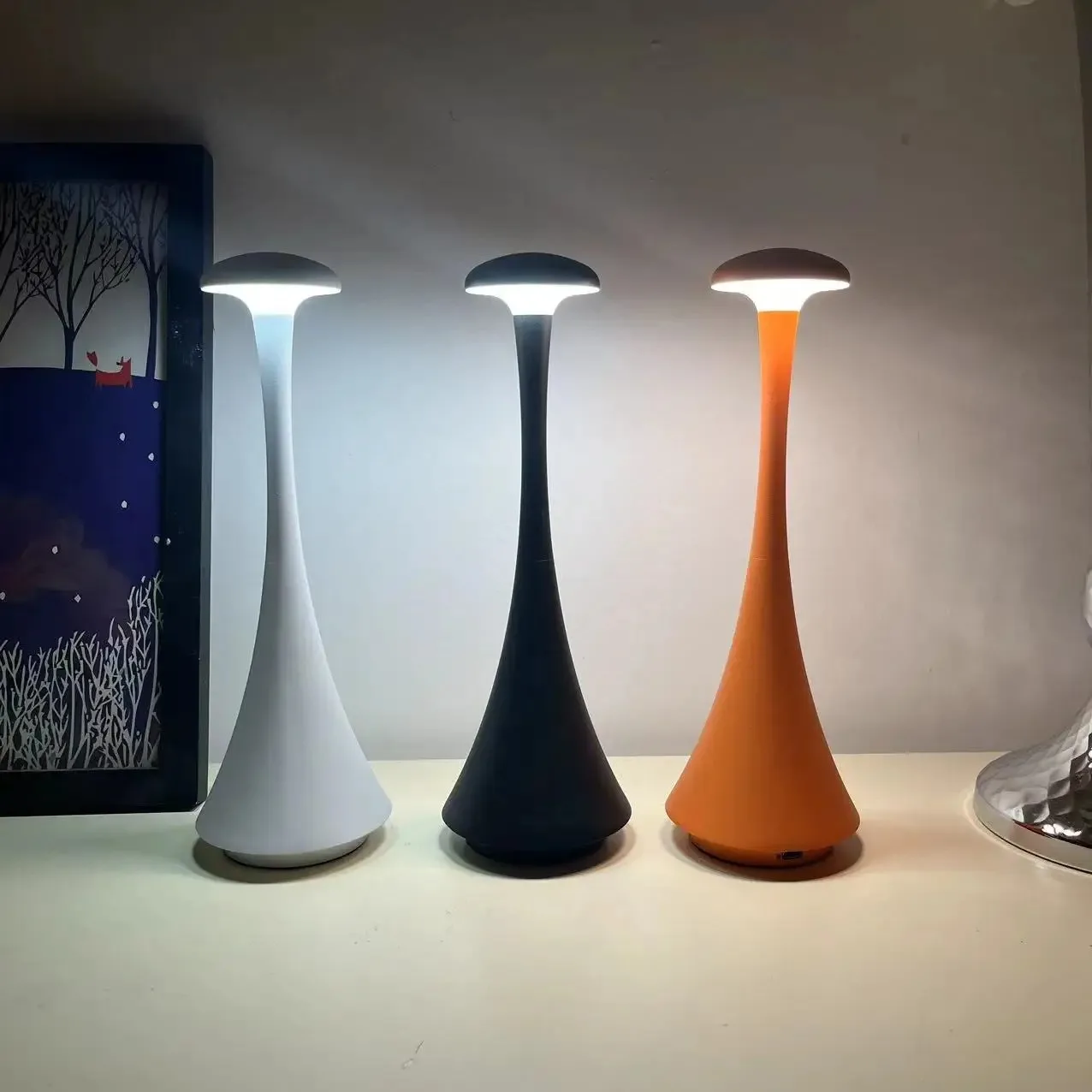 Neue Ankunft Pilz Tisch Lampe Wiederaufladbare Drahtlose touch Lampe Kreative Lampe USB-C Schreibtisch Lampe Hotel Schlafzimmer Atmosphäre Licht