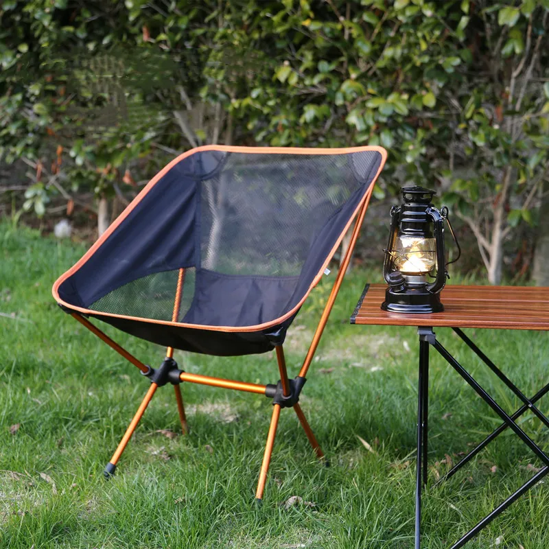 Outdoor Moon Chair Camping Klappstuhl Tragbarer Freizeit Liegestuhl Ultraleichter Klappstuhl aus Aluminiumlegierung