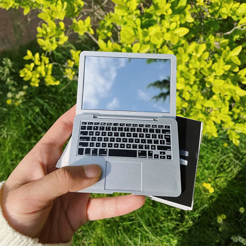 Kreativer tragbarer Mini-Computerspiegel, faltbarer Make-up-Spiegel in Laptop-Form, hochwertiger Taschenspiegel, Beauty-Make-up-Spiegel