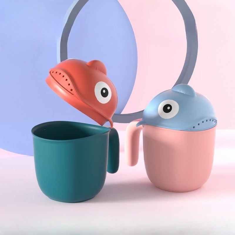 Nette Cartoon Kinder Shampoo Tasse Kunststoff Baby Shampoo Shark Tasse Neugeborenen Baby Kleinkind Bade Shampoo Dusche Scoop 6,3 zoll Image