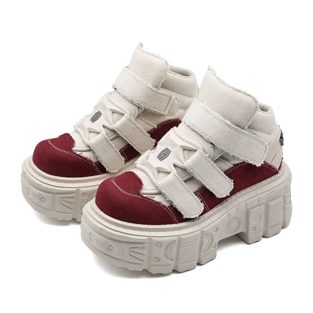 2026 Gothic Ankle Rock Stiefel Neue Punk Stil Frauen Schuhe Lace-up Ferse Höhe 6 CM Plattform Schuhe Frau metall Dekor Frau Turnschuhe