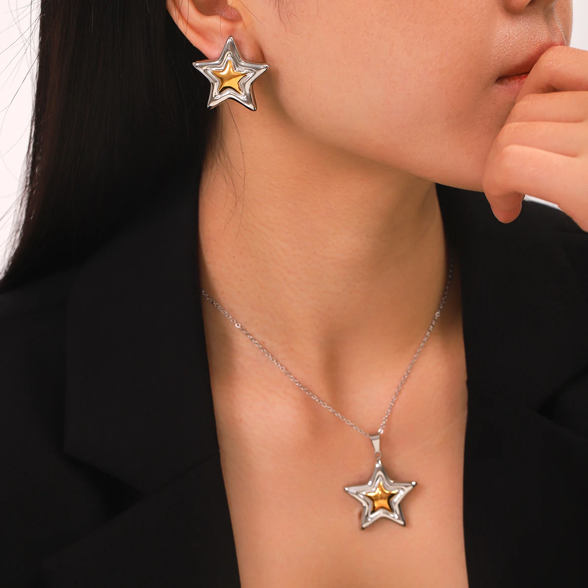 Huangchao Halsketten-Ring-Set mit fünfeckigem Anhänger aus Edelstahl für Damen, 18 Karat vergoldeter Schmuck, hochwertige Stern-Ring-Halskette Image