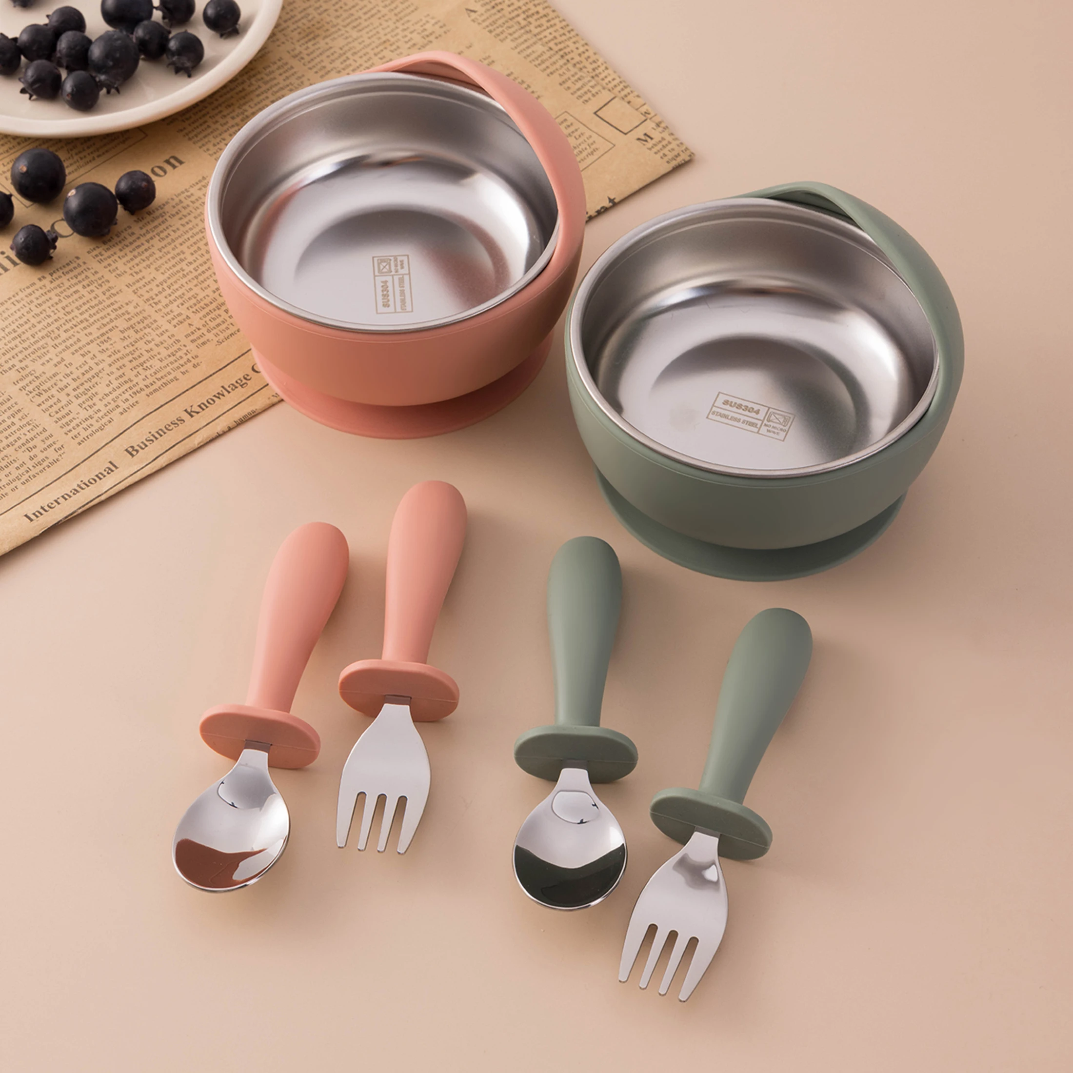 3-teiliges Baby-Fütterungsset aus Edelstahl und Silikon, abnehmbare Saugnäpfe, BPA-frei, Gabel, Löffel, leicht zu reinigen, Kindergeschirr
