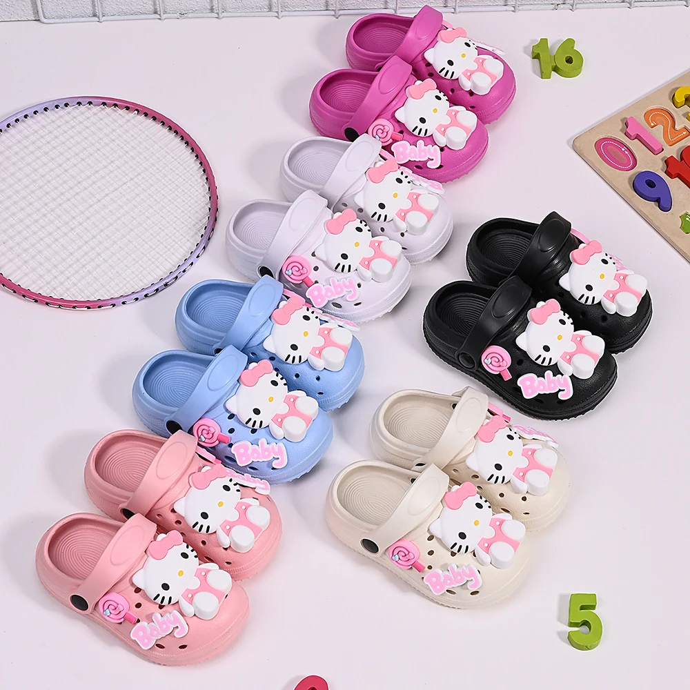 Neue Sanrio Kinder-Hausschuhe, niedliche Hello Kitty Kawaii Jungen- und Mädchen-Sommerschuhe, rutschfeste EVA-Lochschuhe, Strandsandalen, Gartenschuhe Image