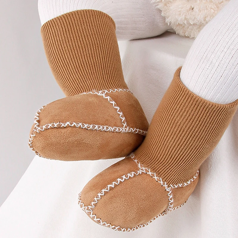 Lauflernschuhe für Babys, warme Plüschstiefeletten für den Winter mit echtem Schaffellfell, rutschfeste Unisex-Sohle für Säuglinge und Kleinkinder Image