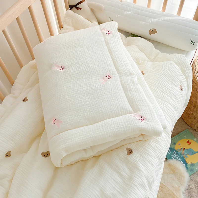 Cartoon Bär Hase Baby Quilt Neugeborenen Nickerchen Quilts Weiche Baumwolle Infant Decke Frühling Herbst Winter Swaddle Gewickelt Bettwäsche 100*120CM Image