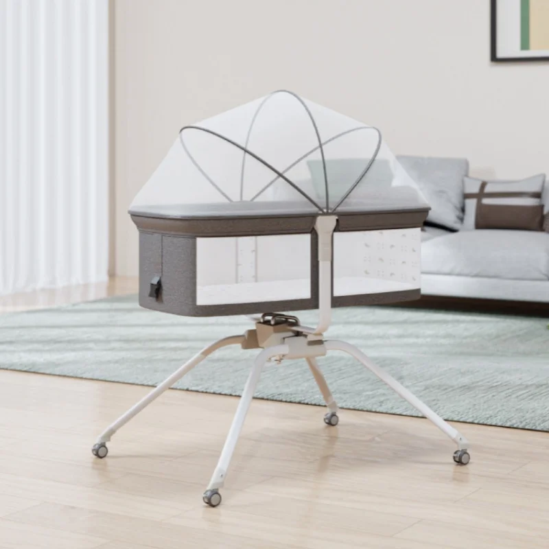0-18 Monate Baby-Multifunktionsrad, mobiles Wiegenbett, zusammenklappbares Baby-Selbstschuppenbett, kann 25 kg Neugeborenenbett tragen Image