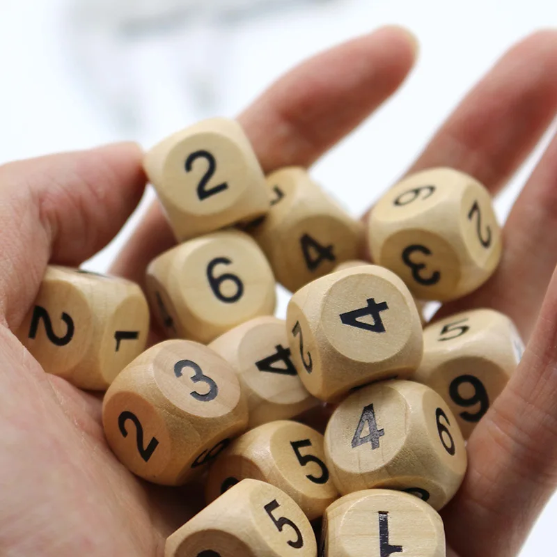 10 Stück/Set 1–6 digitale Würfel 1,6/2,0 cm Würfel aus Holz, 6-seitige Würfel, Brettspielzubehör Image