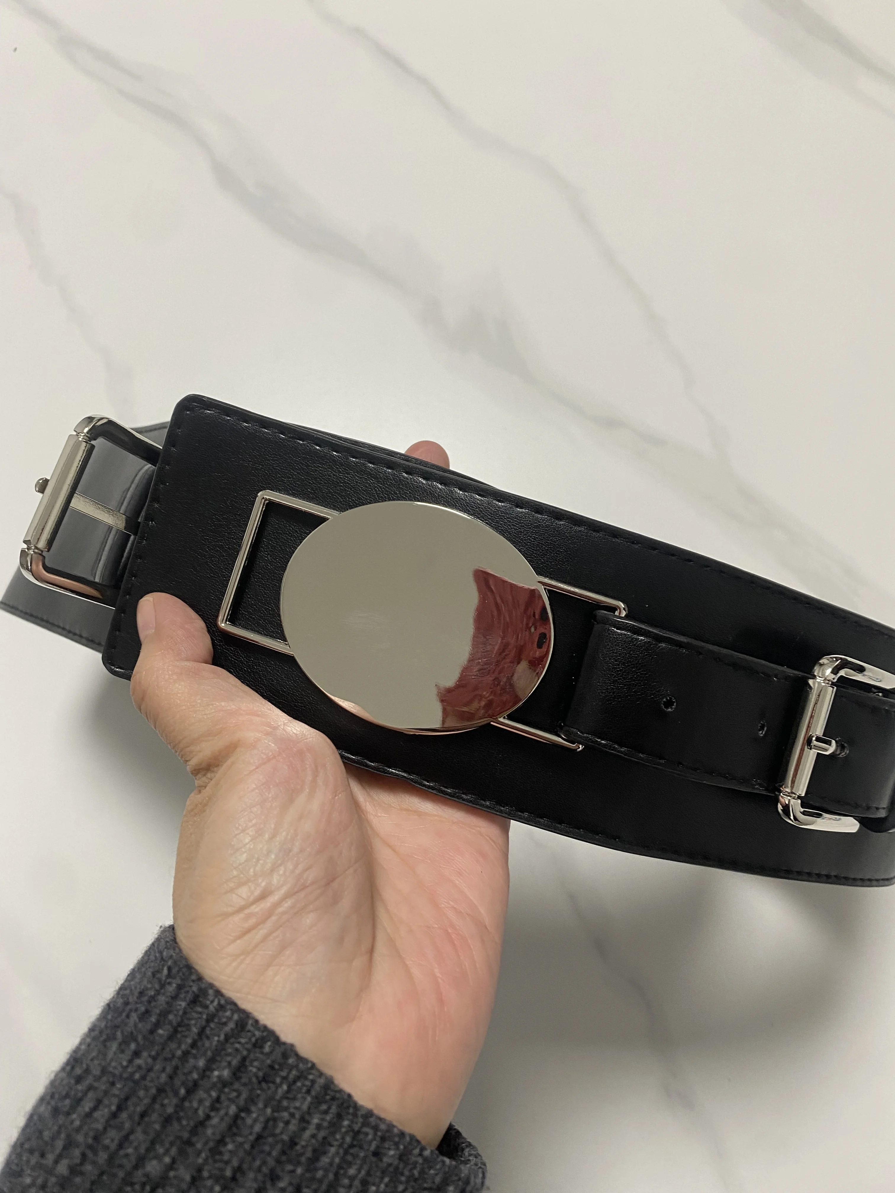 Frauen Mode PU Leder Cummerbunds Weibliche Kleid Korsetts Bund Gürtel Dekoration Breiten Gürtel R2437 Image