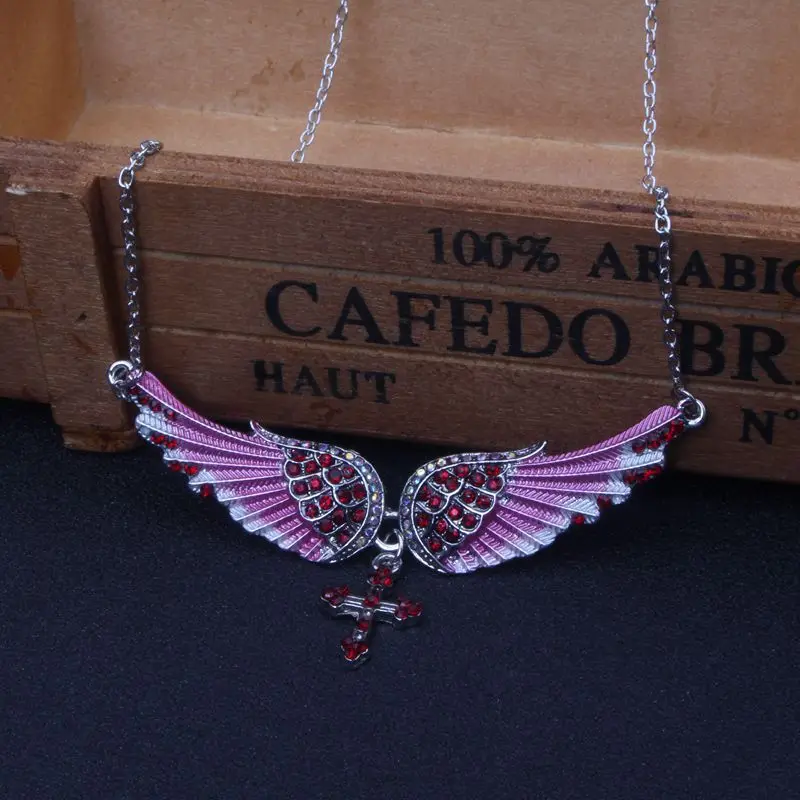 Mode Blau Weiß Rosa Charme Kristall Engel Flügel Kreuz Anhänger Halskette Shellhard Vintage-Schmuck Für Frauen Braut Hochzeit Geschenk