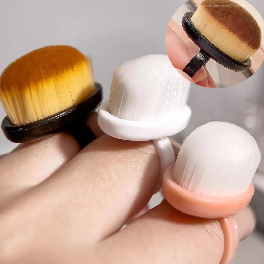 1PCS Kunststoff Ring Nagel Staub Reinigung Pinsel 3 Farben Ring-förmigen Schnalle Gel Polnisch Pulver Reinigung Pinsel Schönheit maniküre Werkzeuge TR Image