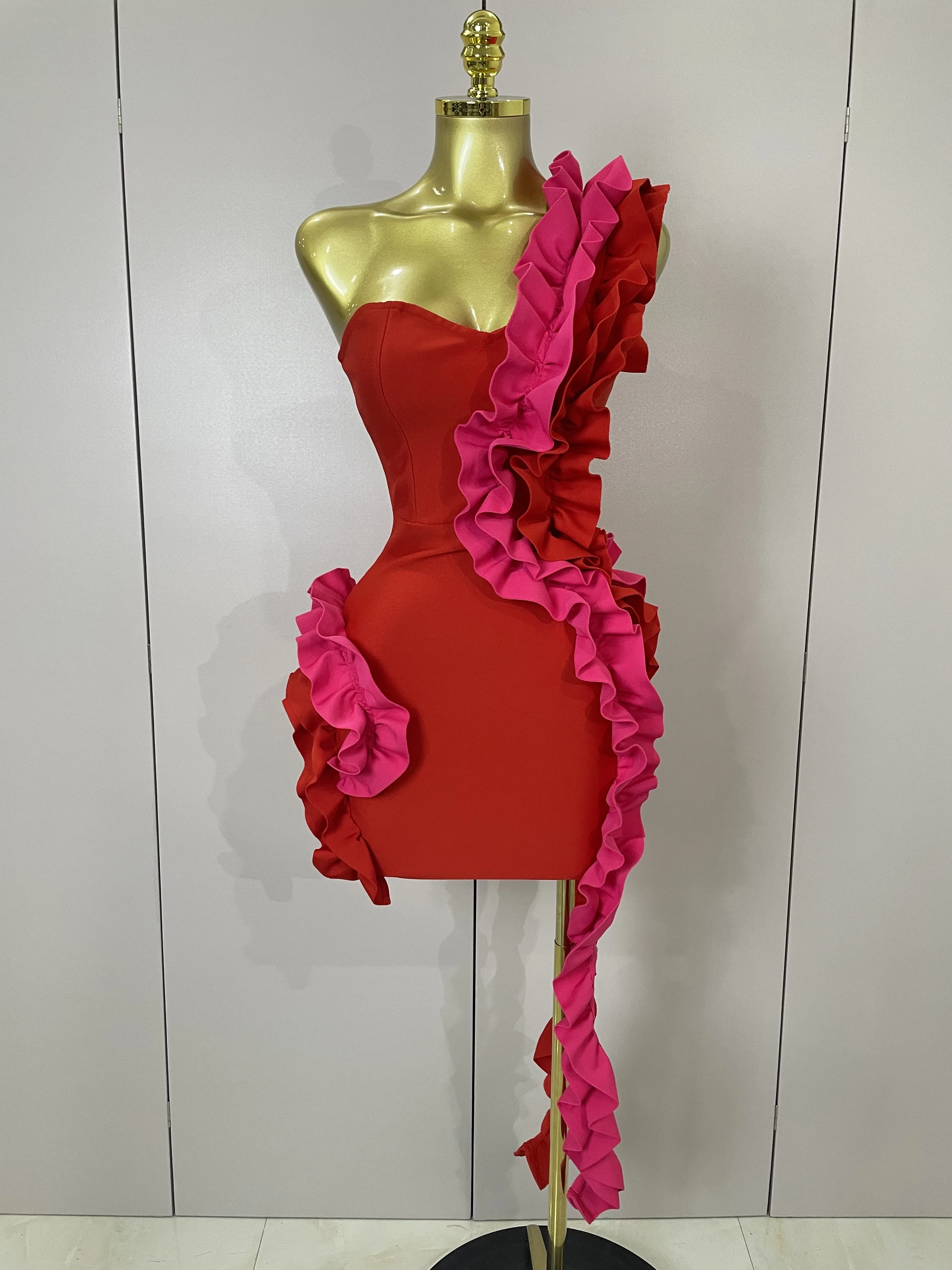 Sexy Eine Schulter Rot Rüschen Bodycon Verband Kleid 2025, Neue Frauen Promi Elegante Abend Geburtstag Party Club Luxus Kleider
