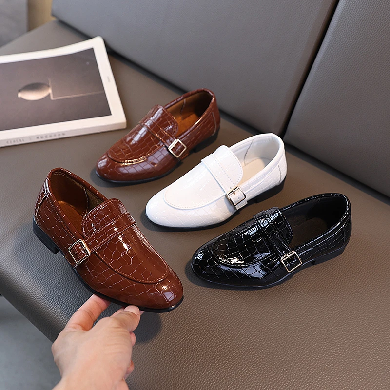 Kinder-Lederschuh für Laufsteg, modische schwarze Flats für Jungen, spitze Zehen, vielseitige Schuluniform, Kinder-Performance-Schuhe mit niedrigem Absatz Image