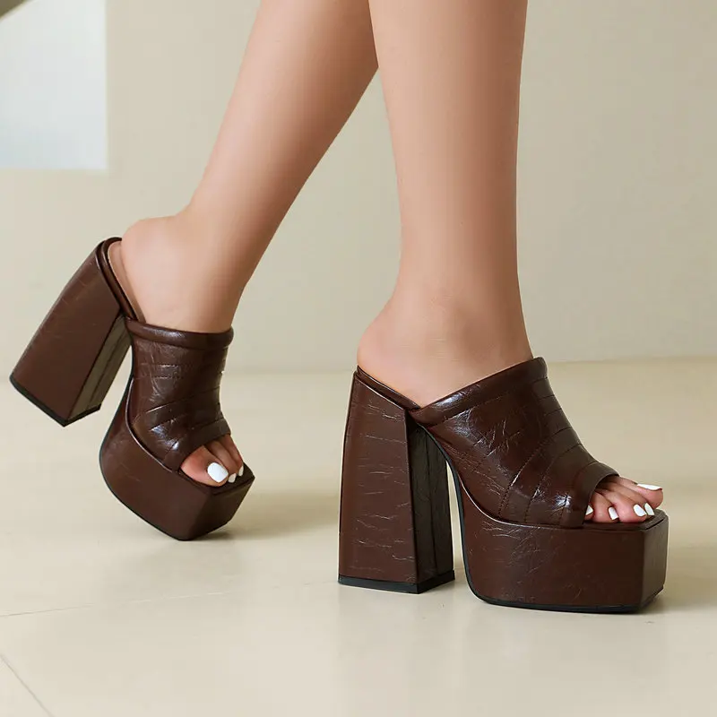 2025 sommer Frauen High Heel Schuhe Plattform Platz High Heel Frauen Hausschuhe PU Leder Offene spitze Mode Party Außerhalb Schuhe schwarz