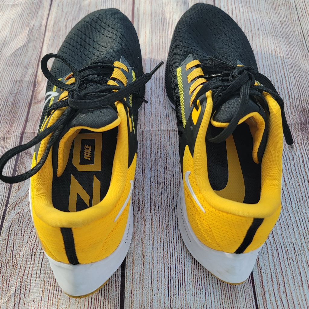 Nike Shoes | Used Men Nike Air Zoom Pegasus Size 8 | Color: Black/Yellow | Size: 8
