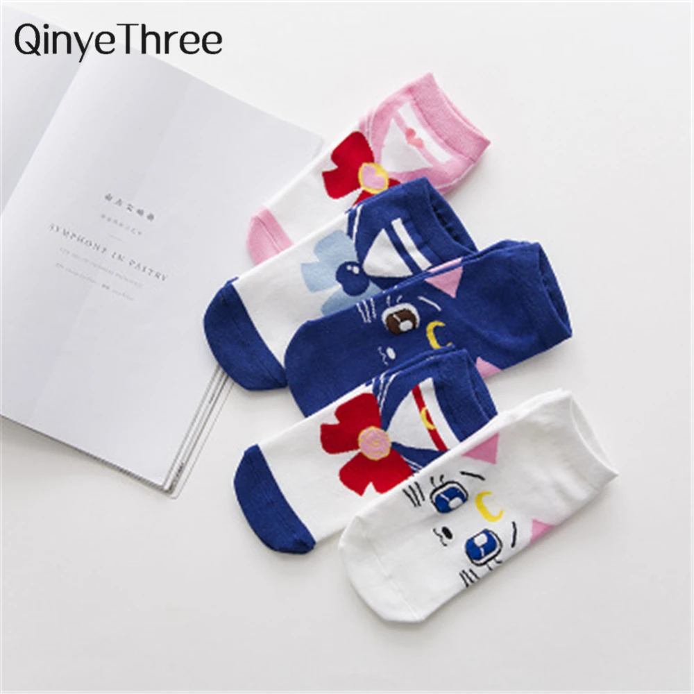 Neue süße Cartoon-Socken aus atmungsaktiver, weicher Baumwolle für Damen, Sailor Moon Ice Moon, für Mädchen, Frühling und Herbst, lustige süße Socken Image