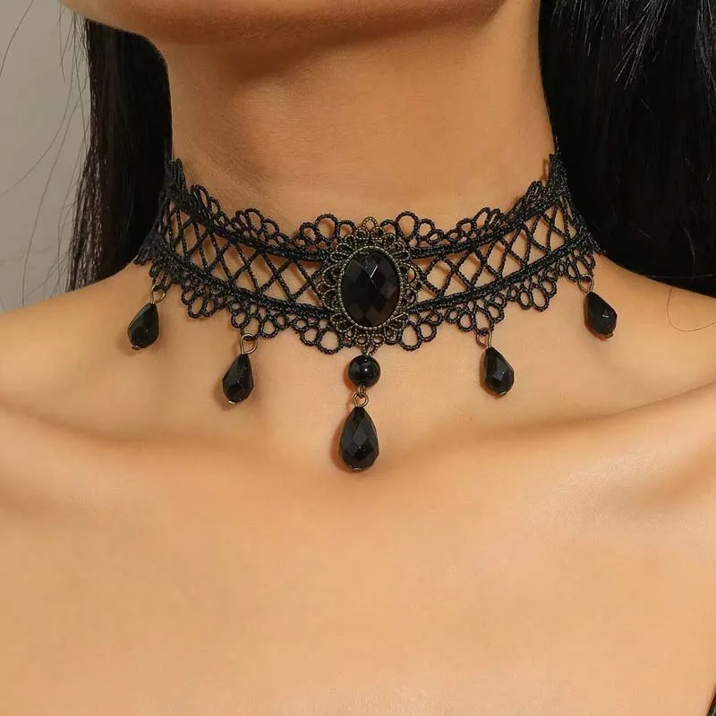 Vintage schwarze Spitze Blume Halsband Halskette für Frauen Mode klassische Kristall Quaste Perlen Kette Halskette Schmuck Geschenke