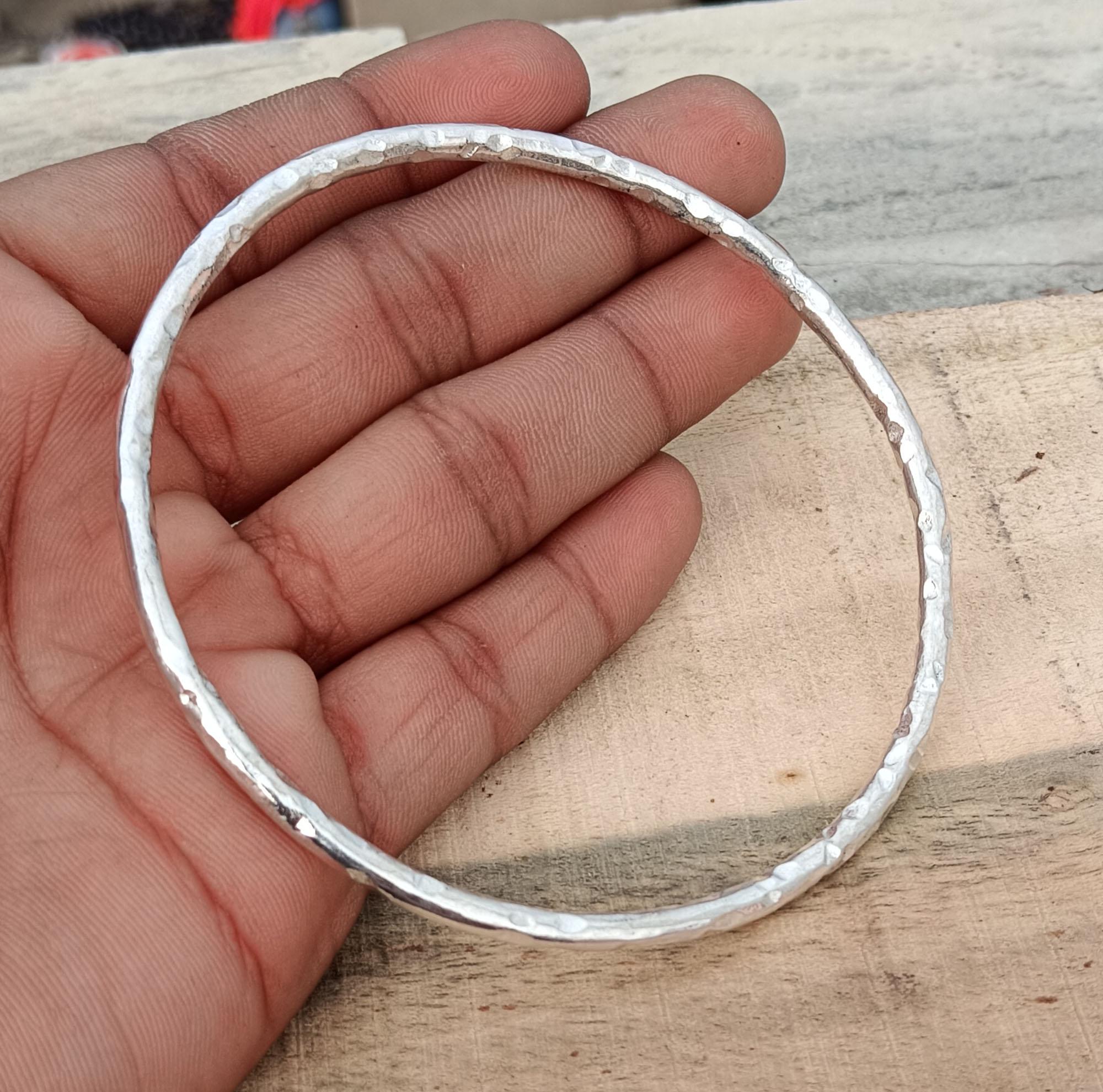 Bracciale in argento martellato, bracciale in argento sterling 925 massiccio, bellissimo bracciale in argento, bracciale impilabile, bracciale regalo