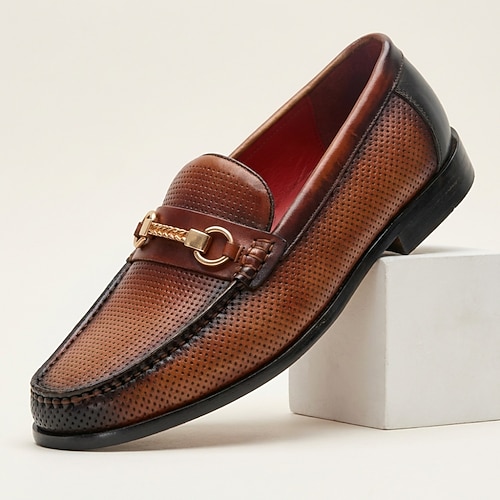 Herren-Slipper aus perforiertem, atmungsaktivem Leder, bequeme Freizeitschuhe für Herren, perfekt für Büro, Business Casual und Freizeit. Image