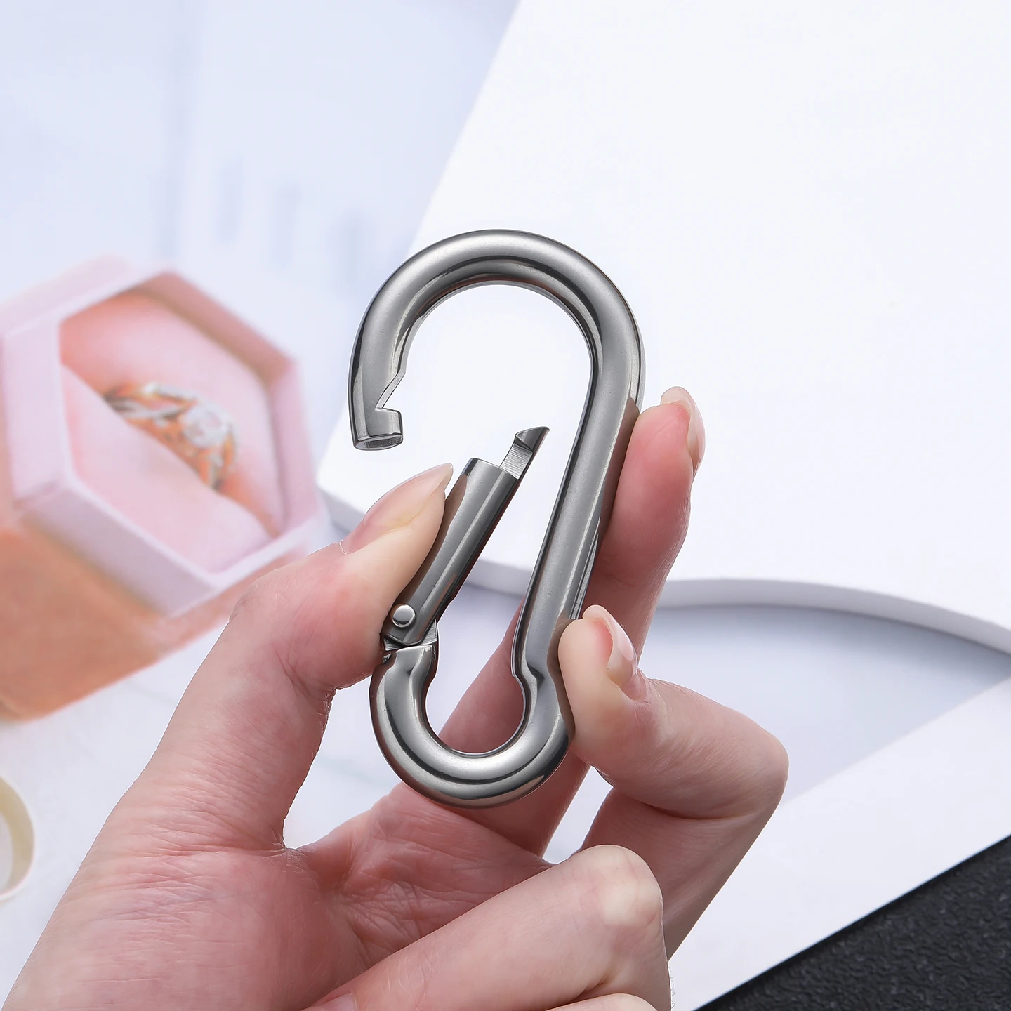 2 Stück Federhaken Schnellverschluss Federkarabiner Edelstahl 40 50 60 70mm Sicherungsring Haken Klettersicherheitsschnalle Image