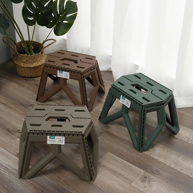 Outdoor Kleiner Hocker Tragbarer Klapphocker Hochbelastbarer langlebiger kleiner Stuhl Angeln Strandhocker Campingstuhl Möbel