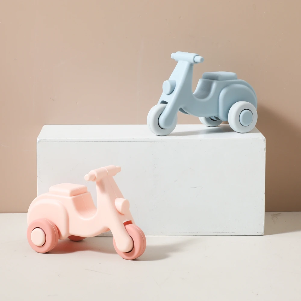 Babyspielzeug Montessori Silikon Silikon Elektrisches Motorrad 0-12 Monate Neugeborene Babysachen Silikon Baby Beißring Lernspielzeug Image