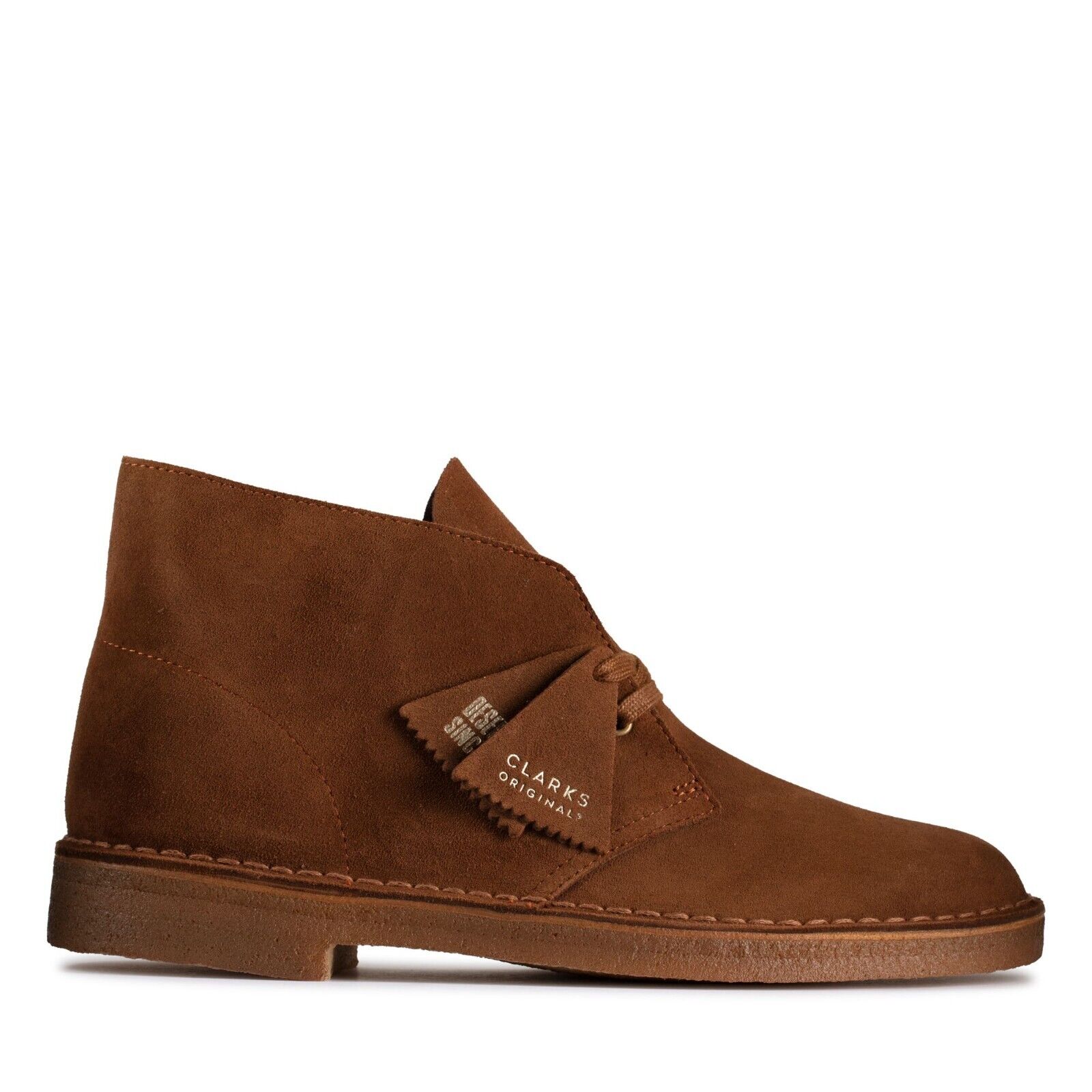Diese Clarks Desert Boots sind aus hochwertigem Wildleder gefertigt. Die Innenseite der Schuhe ist aus Leder, wodurch sie wunderbar weich und