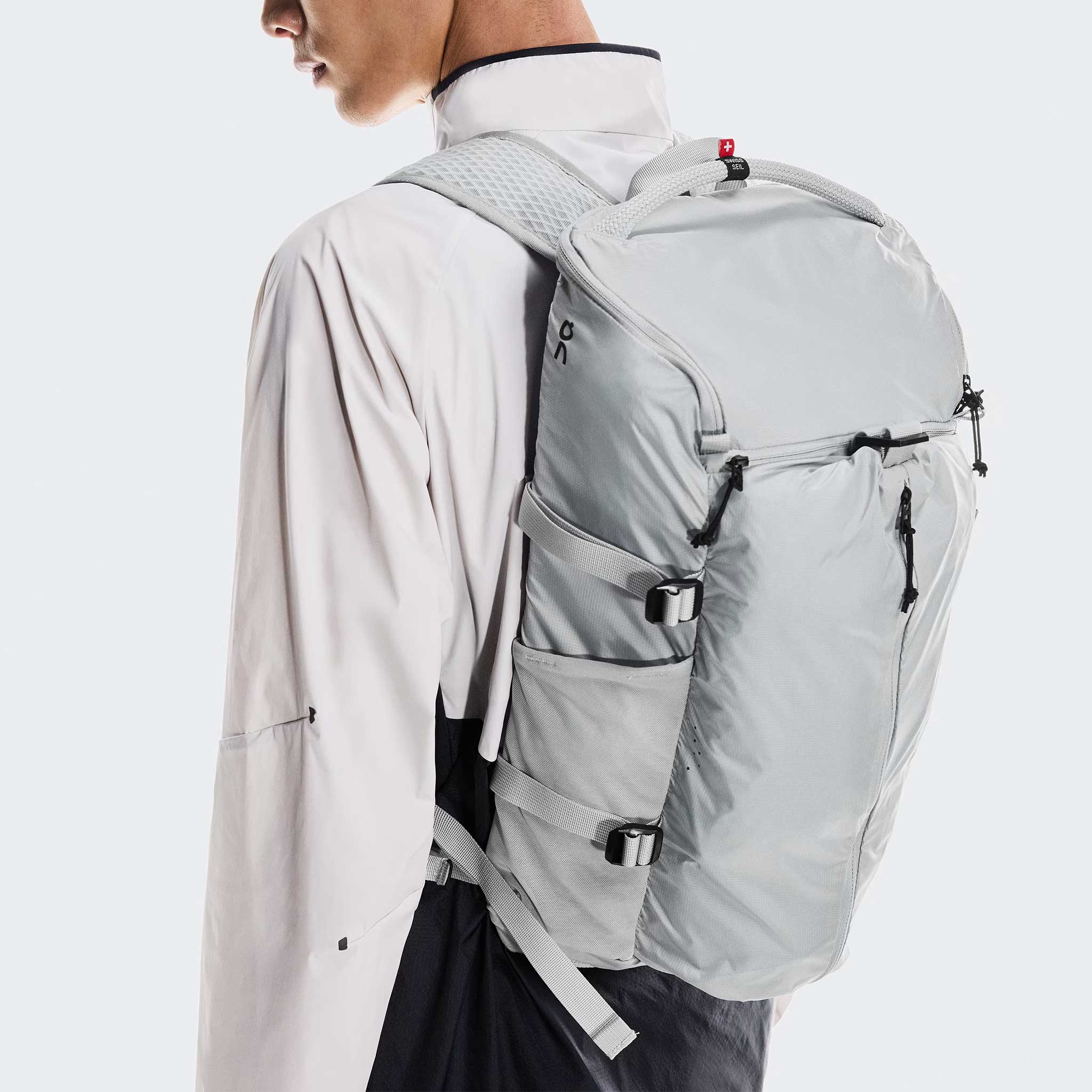 On Speed Pack 18L Lite Sport Bags Glacier