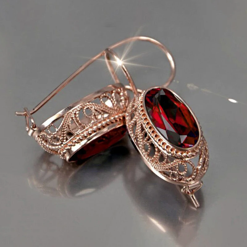 Huitan Oval Rot/Blau Kubikzircon Tropfen Ohrringe für Frauen Rose Gold Farbe Ästhetische Hohl Muster Vintage Elegante Dame schmuck