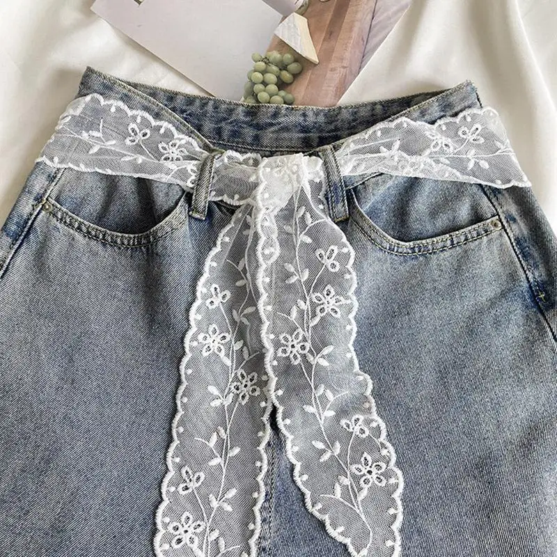 Bestickter weißer Spitzen-Gürtel mit Blumenmuster, Vintage-Stil, durchsichtiger, süßer Spitzen-Taillengürtel für Jeans, Kleider und Röcke, Sommer-Kleidungszubehör