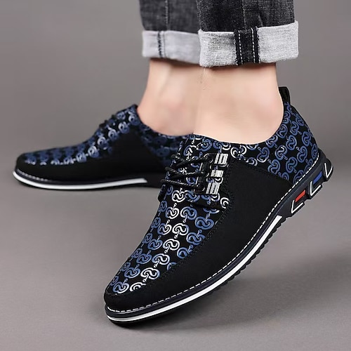 Schwarze und rote Herren-Sneaker mit Print, Schnürung, leicht und bequem – modische Schuhe für Partys, Bankette, Ausgehen und den Alltag. Image