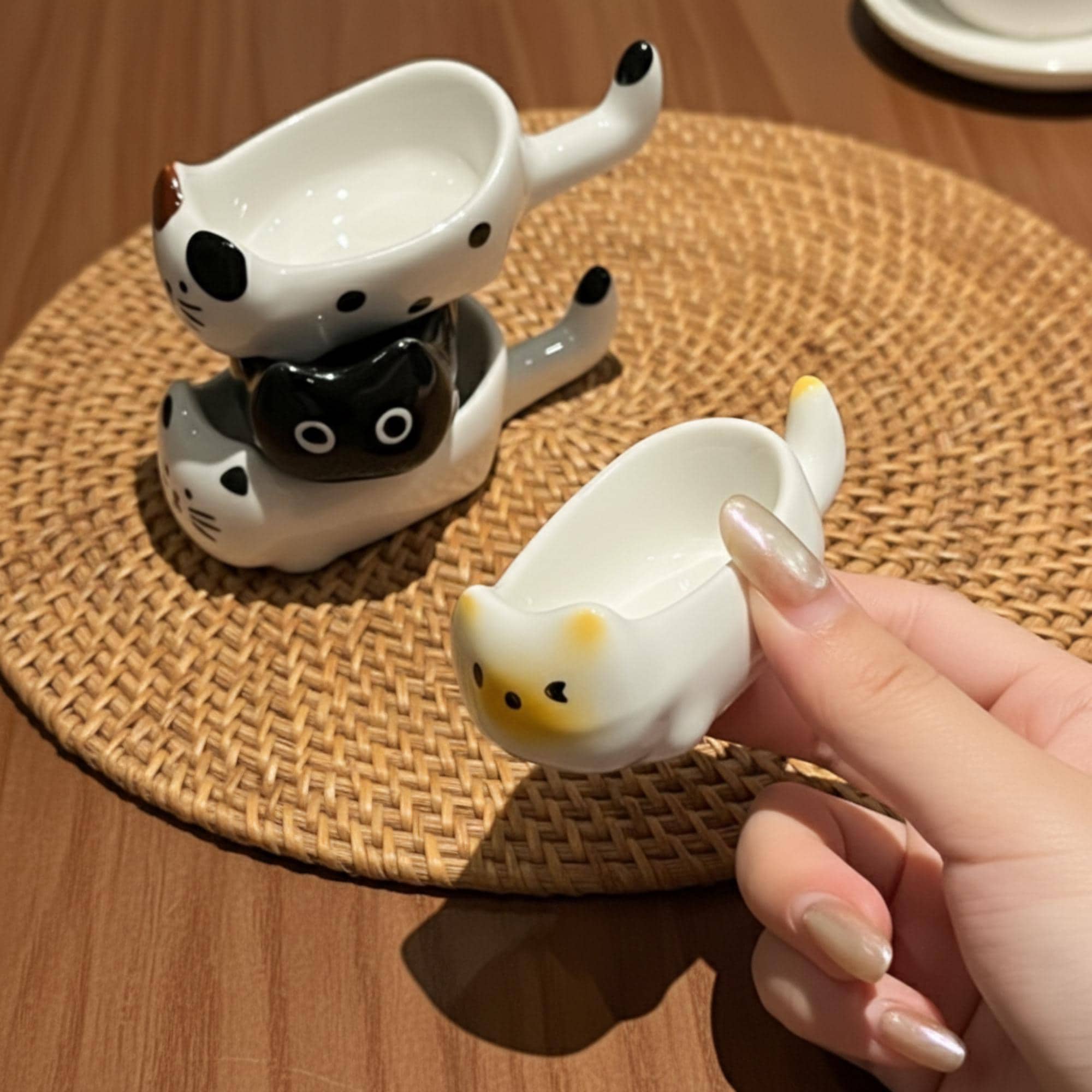 Ciotoline in ceramica a forma di gatto per salse / Mini ciotoline per salsa di soia, sushi e snack / Stoviglie Kawaii a forma di gatto / Idea regalo p
