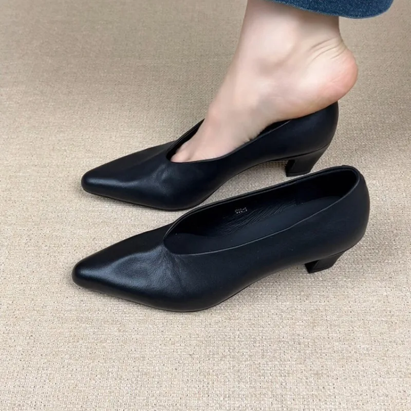 Neue schwarze High Heel Kleid Schuhe für Frau Frühling spitze Ende flache Vintage Büro Arbeit Schuhe Pumps Zapatos
