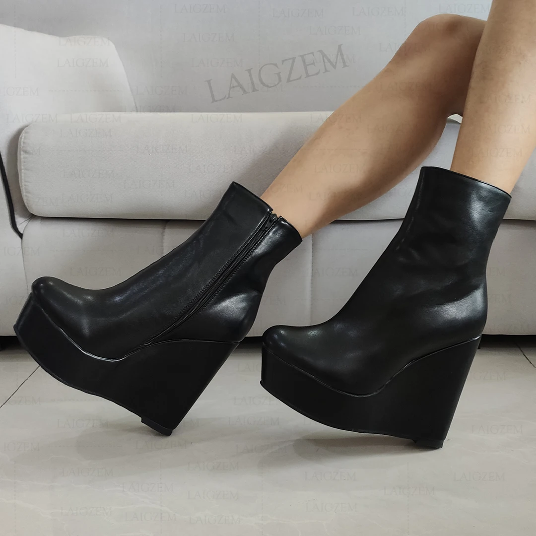 LAIGZEM Damen-Stiefeletten, Plateau-Keile, seitlicher Reißverschluss, Kunstleder-Booties, bequeme Unisex-Schuhe für Damen, große Größe 41, 46, 48, 52