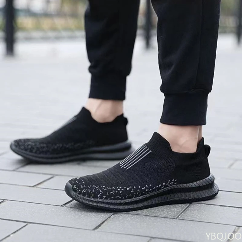 Große Größe Herbst Mode Neue Artikel Atmungsaktive Lässige Bequeme Herrenschuhe Vielseitige Leichte Flache Schuhe Sport Herrenschuhe