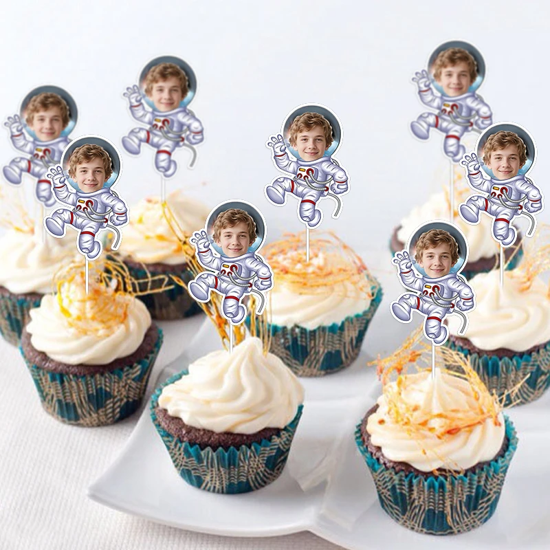 12/24 Stück Personalisierte Porträt-Gesichts-Astronauten-Kuchendekoration für Erwachsene und Kinder, Geburtstags-Spaß, Cartoon-Charakter Gebäck-Ornament Image