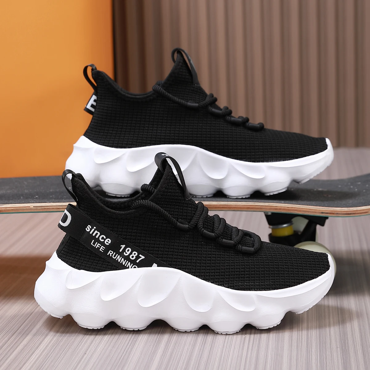Herren-Outdoor-Wander- und Laufschuhe in großen Größen, bequeme, lässige, vielseitige, modische Sportschuhe für Paare, Training