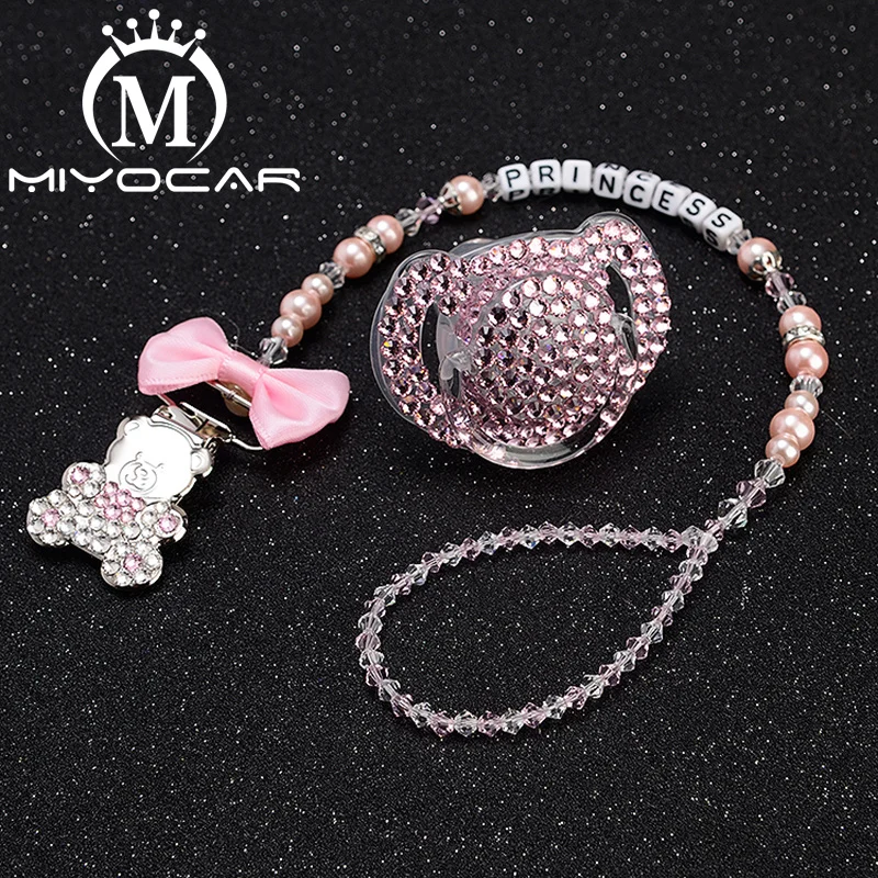 MIYOCAR benutzerdefinierte Schnuller Clip Schnuller Clip Schnullerhalter mit Schnuller Set Prinzessin Stil Bling Bling Set einzigartiges Geschenk SP001 Image