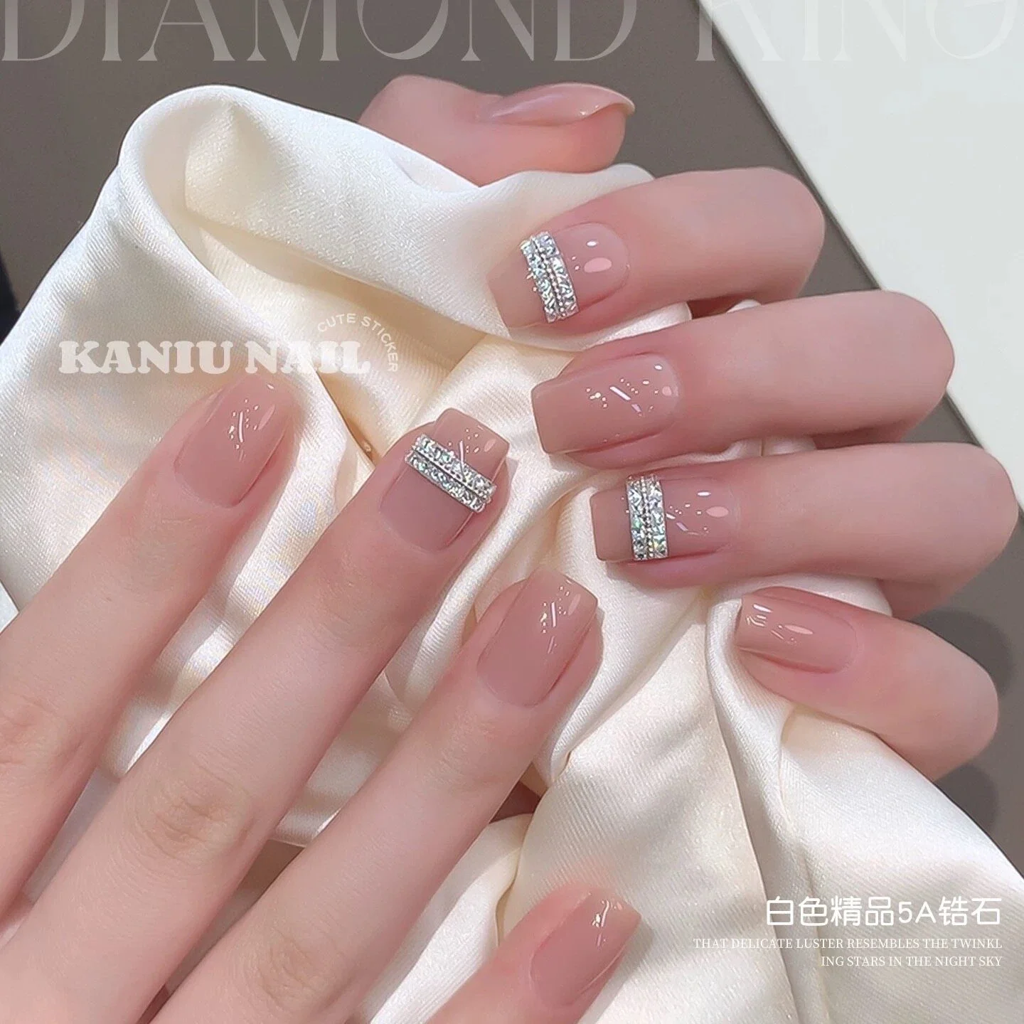 Verbessertes Doppelreihiges Nagel-Diamant-Set, Super Glänzende Mini Flache Zirkonia-Steine, DIY Nagel-Inlays, Maniküre-Dekor-Zubehör Image
