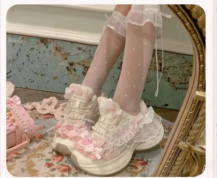 Japanische Original-Lolita-Schuhe, elegante Spitzen-Perlen-Schuhe, rutschfeste, dickbesohlte, höhenvergrößernde Schuhe, süße, Kawaii, lässige, vielseitige Sneakers