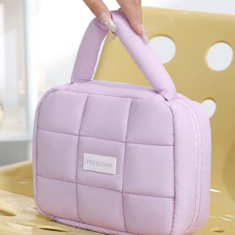 Einfache Neue Quadratische Aufbewahrungstasche Macaron Süße Mädchen Weiche Handtasche Große Kapazität Wasserdichte Tragbare Kosmetiktasche Image